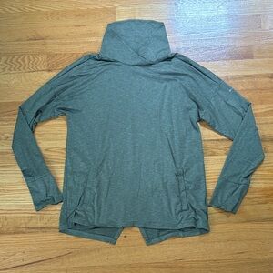 Columbia Long Sleeve Turtleneck Top- Dry Fit